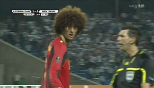 531a21a28abde-voetbal003.avi_snapshot_06.08_[2011.09.02_19.57.29].jpg